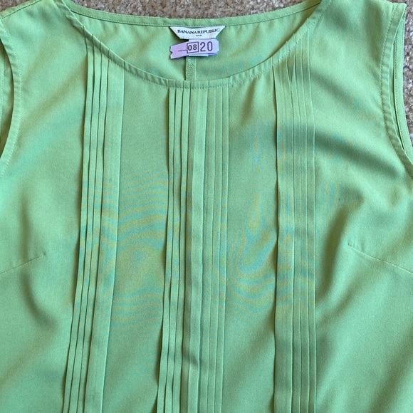 Tank—great for the office! - Picture 2 of 6